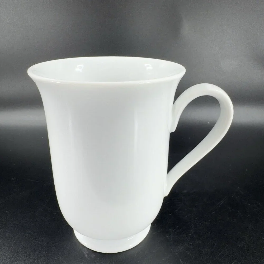 Pottery Barn PB White Porcelain Footed Coffee Mug Cup Set 2 Mugs Cups‎ Japan VTG